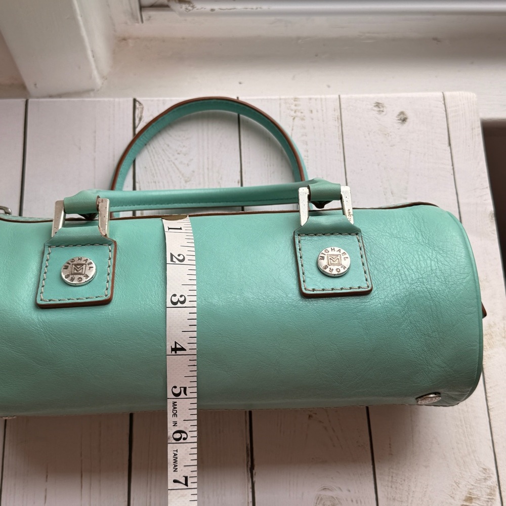 Michael Kors | Vintage Leather Barrel Hand Bag, Mint Green - Picture 15 of 17